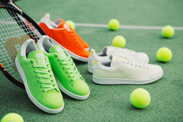 Pharrell x adidas best sale originals stan smith tennis