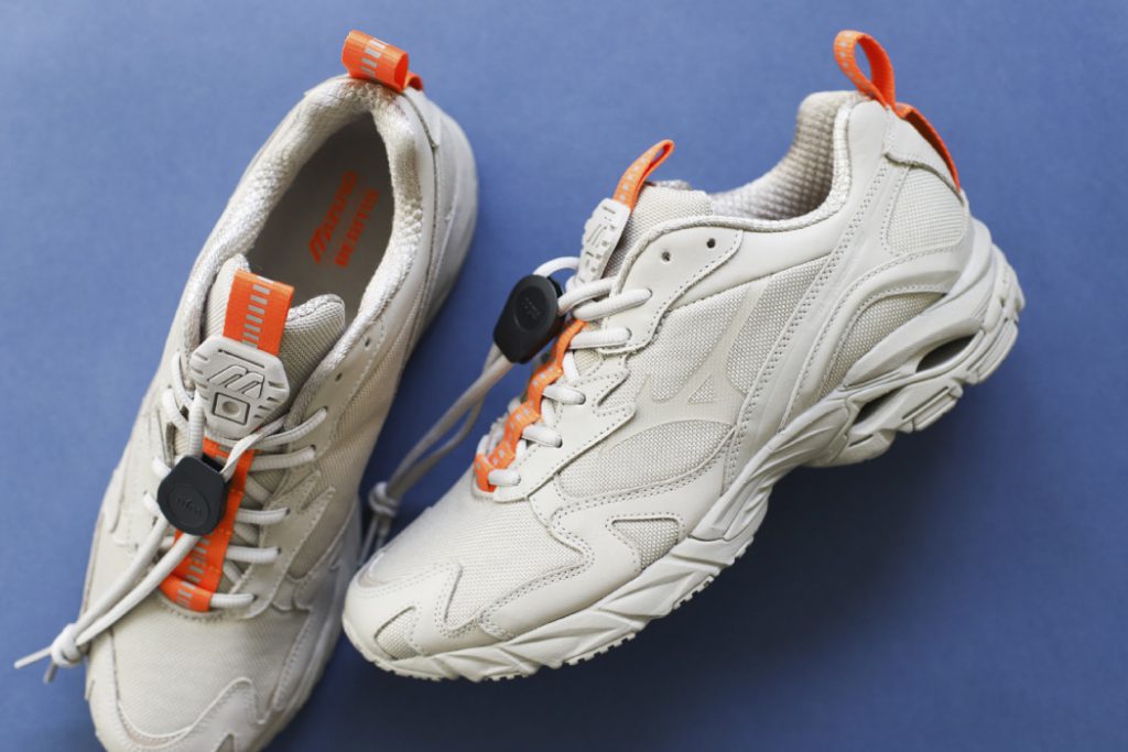 mizuno wave 10