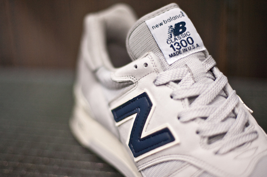 new-balance-fall-2011-m1300-02.jpg