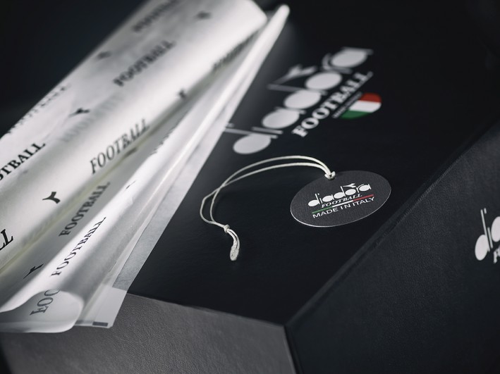 Diadora Press Kit・・譛・5譌･縺九ｉ隗｣遖∝庄閭ｽ・・BRASIL2311