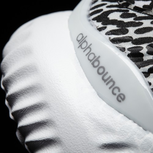 Alpha_bounce_B54366_D1_eCom