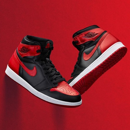 AIR JORDAN 1 RETRO HIGH OG BANNED_copy