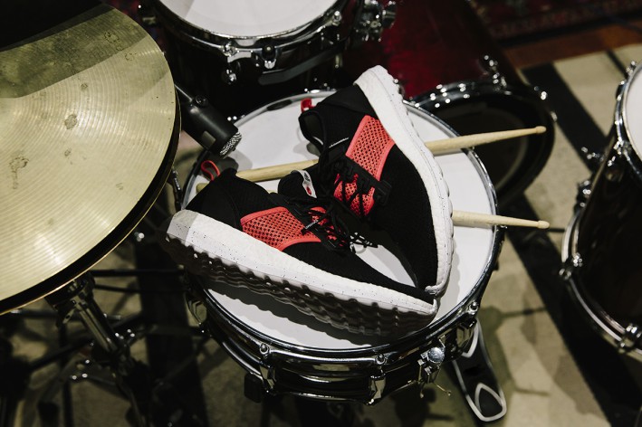 adidas-livestock-pureboost-pk-zg-drumming-4