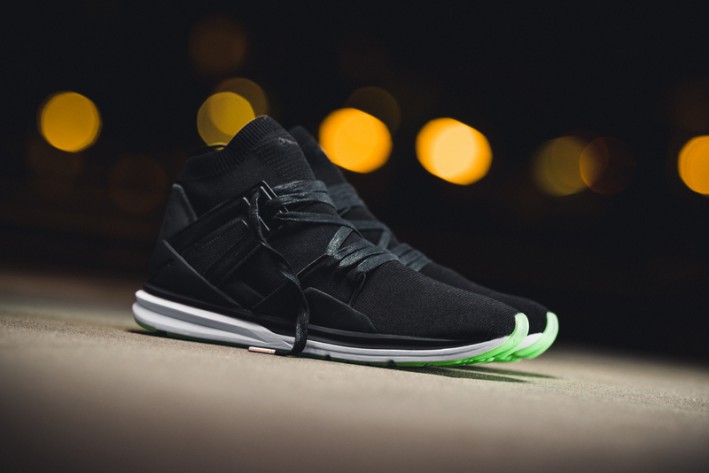 17AW_PR_SP_PUMAXSOLEBOX7